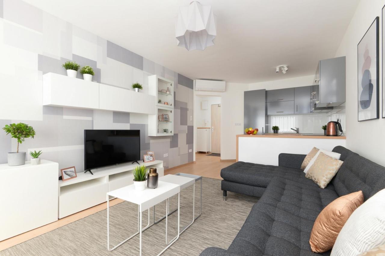 Pure Happiness Apartment Budapest Exteriör bild